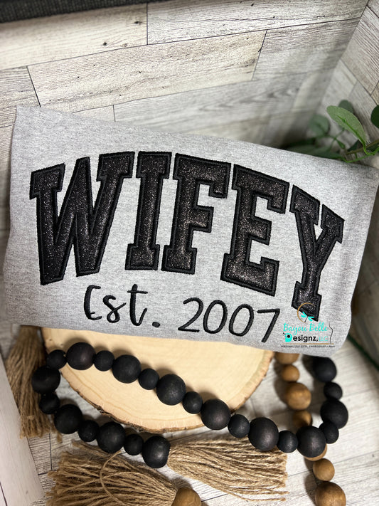 Personalized Wifey Embroidered Sweatshirt, Wife Sweatshirt, Custom Embroidered Sweatshirt, Glitter sweatshirt